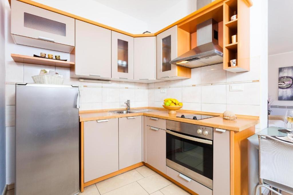 Apartments Dea Caeli Vela Luka Eksteriør billede